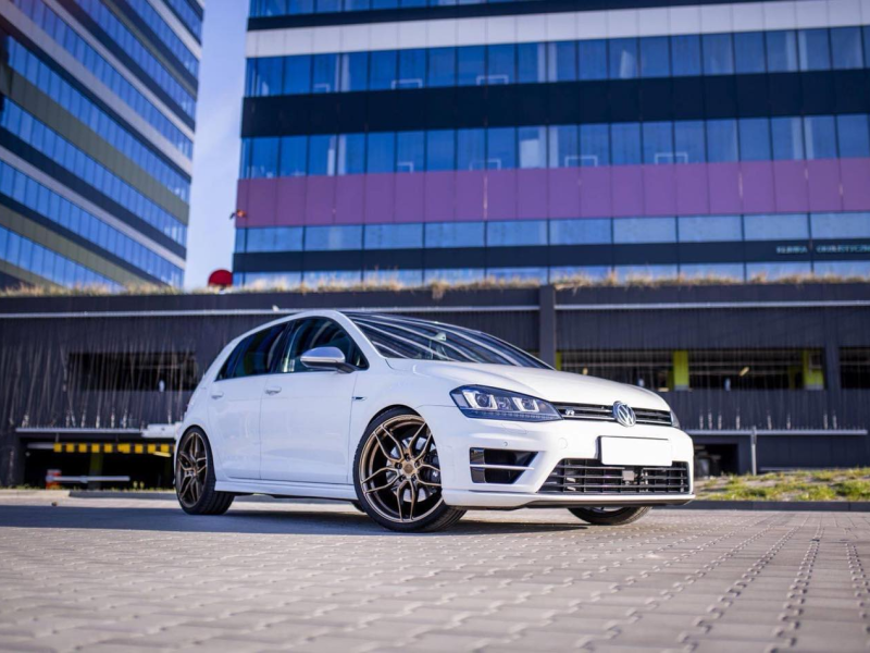 2015-2020 - VOLKSWAGEN - Golf VII R, with DCC - KW Suspension Coilovers